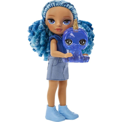 Rainbow High Mala sestrica Sapphire Bradshaw