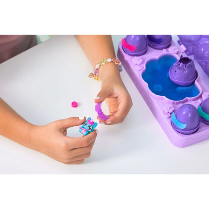 Hatchimals karton životinjica neonska duga