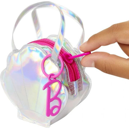 Barbie set pribora za lutku s torbicom u obliku školjke